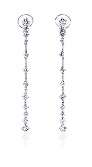 DE BEERS Arpeggia系列單層鉆石垂墜耳環