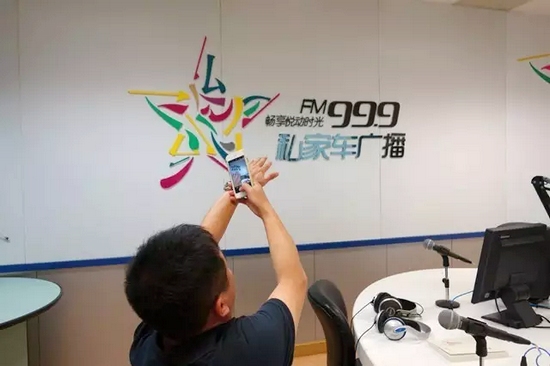 一言不合就撫摸鄭州，那怎么能少了我們私家車999？