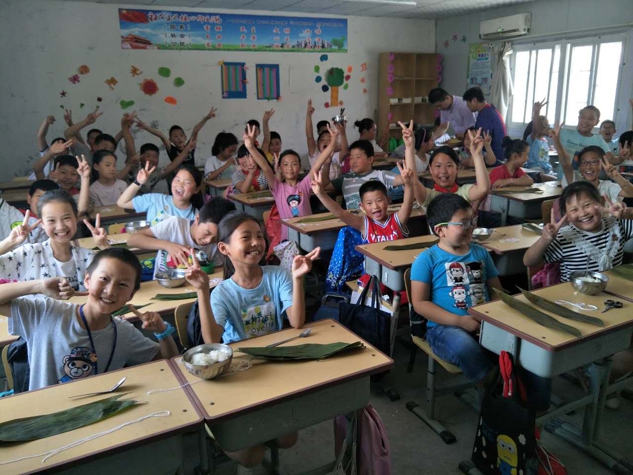 萬事俱備，學生蓄勢待包！.