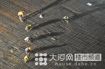 鄭州農業路高架南陽路以東段澆筑完畢 年底前貫通