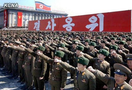29日，平壤金日成廣場舉行軍民大會，對朝鮮人民軍最高司令部聲明表示支持。