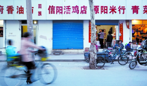 鄭州市一些活禽店紛紛關(guān)門，有人猜測，是受禽流感影響