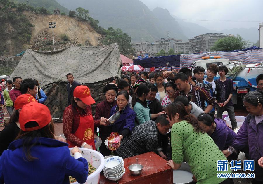 直擊震區(qū)：生活，依然在繼續(xù)