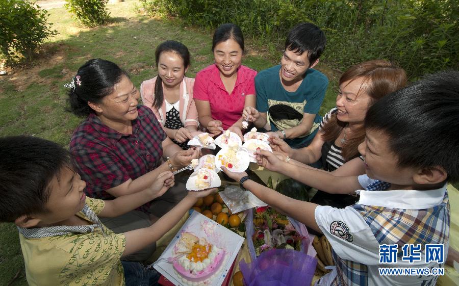 那些年，感動(dòng)過我們的母親