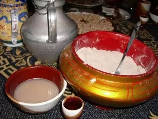 新疆奇葩”黑暗料理“ 你吃過嘛？