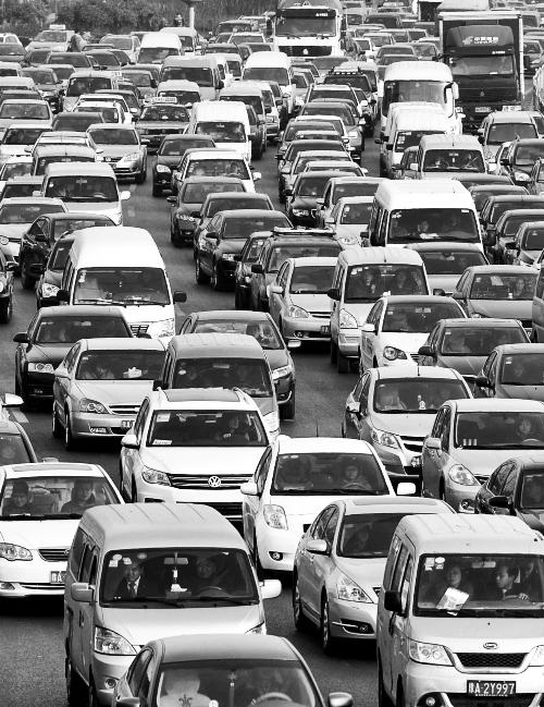 新規(guī)出臺，讓車主有了用車保障。