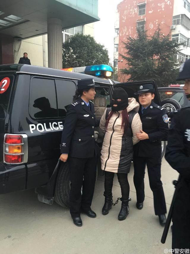 警方公布搶女童嫌犯照片 網友：馬賽克給滿分