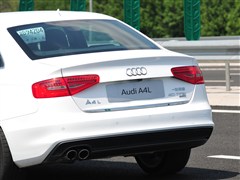 奧迪一汽奧迪奧迪a4l2013款 40 tfsi quattro運動型