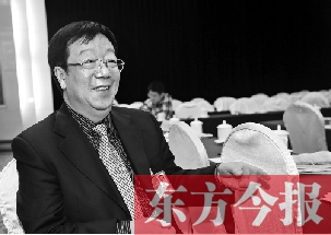 全國人大代表、鄭州大學黨委書記鄭永扣