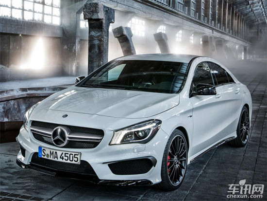 奔馳CLA 45 AMG
