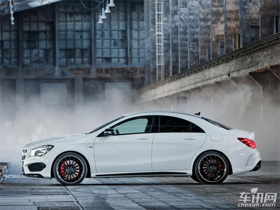奔馳CLA 45 AMG