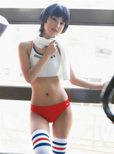 日本最美女星佐佐木希運(yùn)動(dòng)寫(xiě)真
