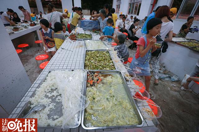 狗肉節當天 素食節舉辦獲數百人捧場