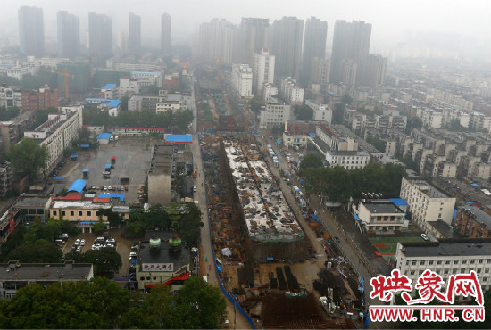 明年春節前高架橋部分道路將建成通車。