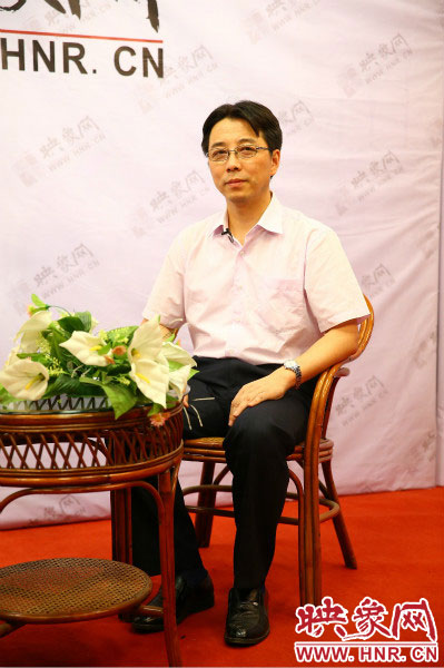 南京大學(xué)河南招生組負責人武港山教授。