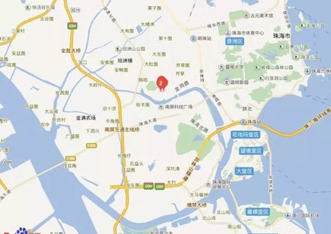 以此前的格力康樂園為例。在2005年，格力電器就已出資2億元，建立員工生活區——格力康樂園。該生活園區建筑面積達12萬平方米以上，可容納員工10000多人。后來，斥資4億的康樂園二期也已經投入使用。