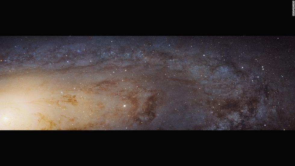 離銀河系較近的仙女座星系可以在晴朗的黑夜被肉眼觀測(cè)到。