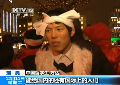中國留學(xué)生瑞典街頭舉燈籠慶祝莫言獲諾獎(jiǎng)