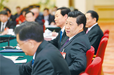 2014年3月9日，習近平參加十二屆全國人大二次會議安徽代表團的審議。